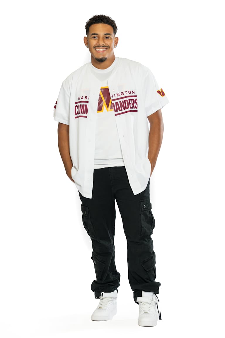 Commander jordan on sale