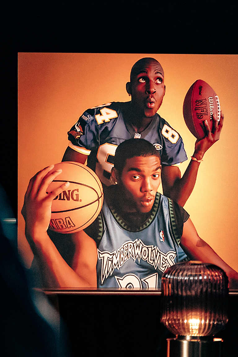 Justin Jefferson & Anthony Edwards Recreate Iconic Randy Moss