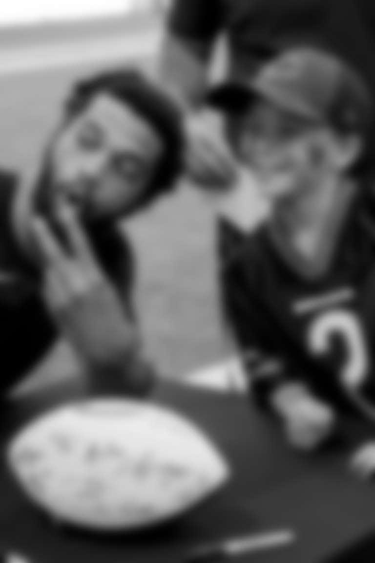 Caleb-camp-autographs