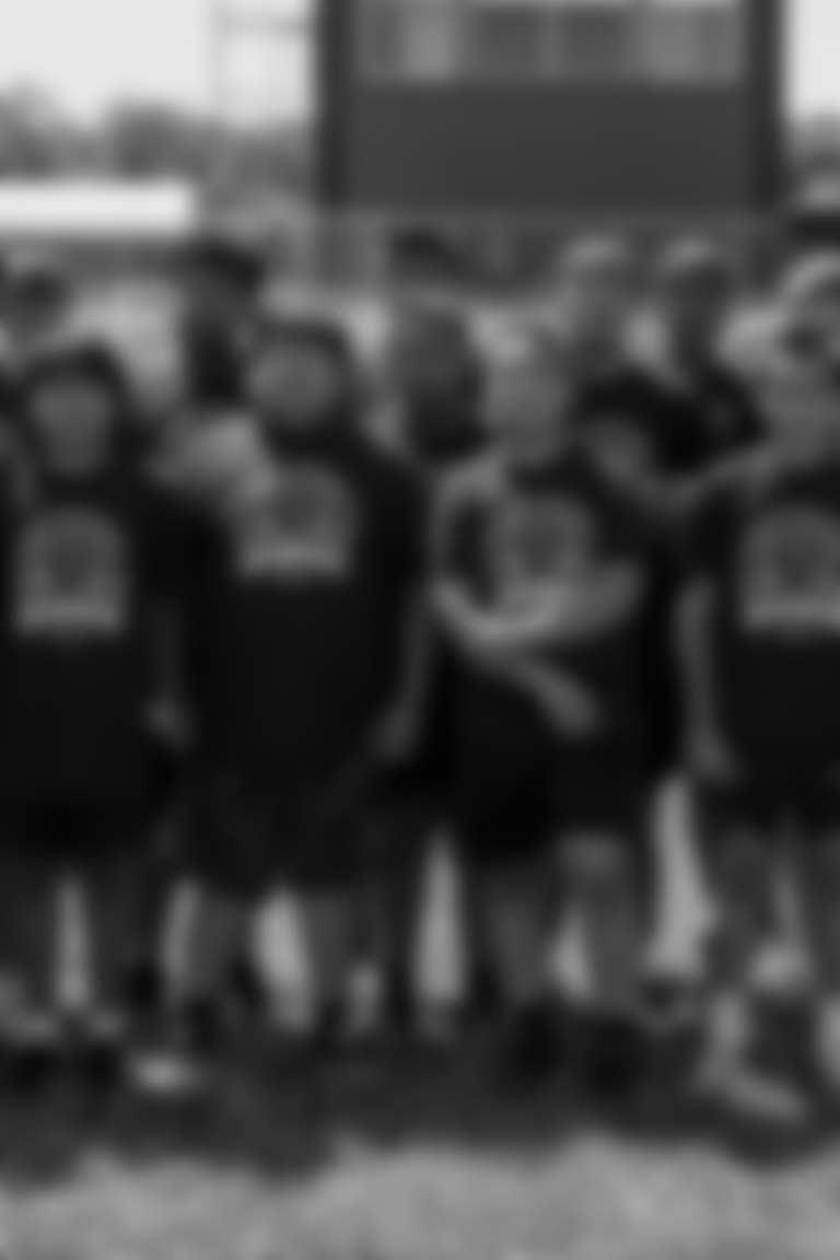 Article Centerpiece With Logos_0013s_0025__BB17878.JPG