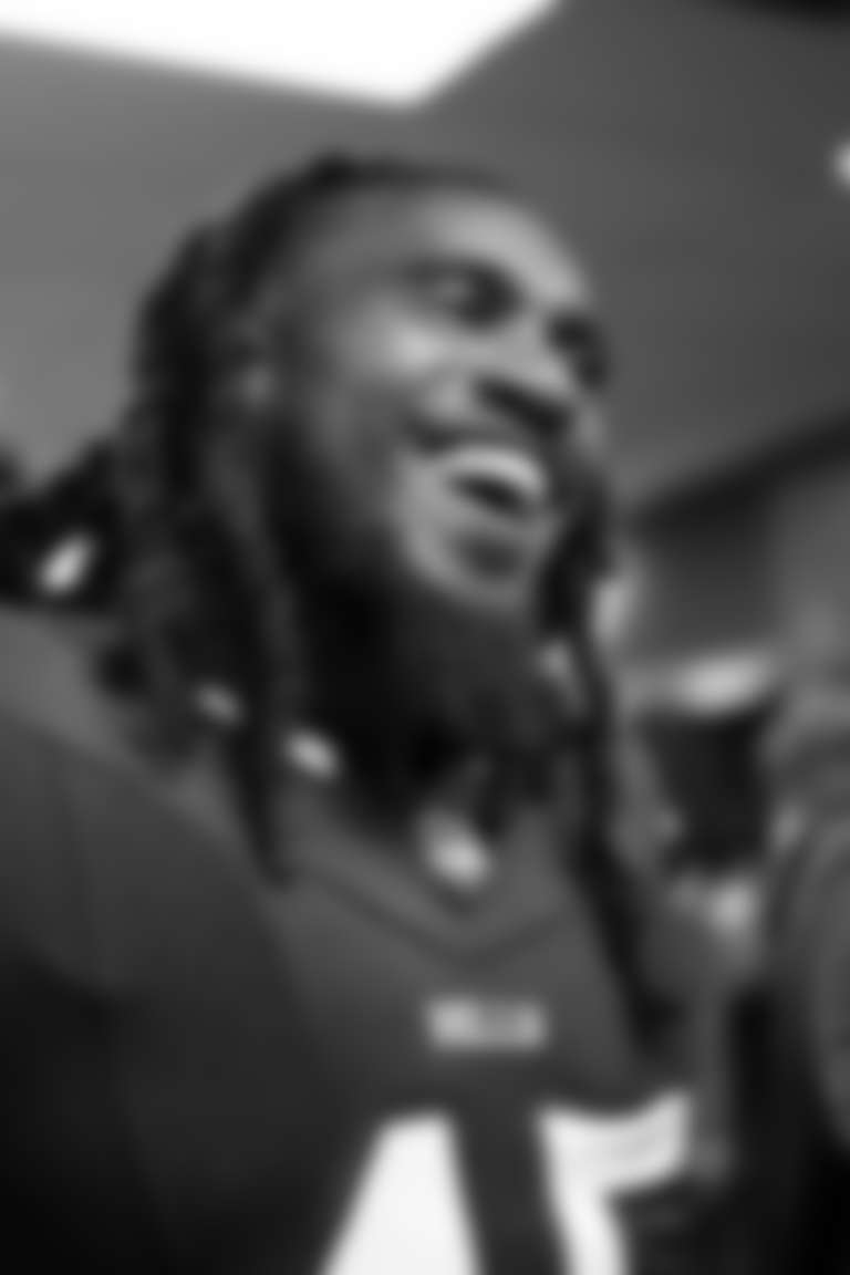 Buffalo Bills vs Miami Dolphins, Regular Season, September 18, 2025 at Highmark Stadium.