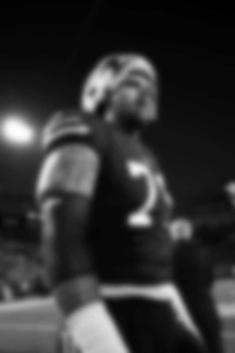 Buffalo Bills vs Miami Dolphins, Regular Season, September 18, 2025 at Highmark Stadium.