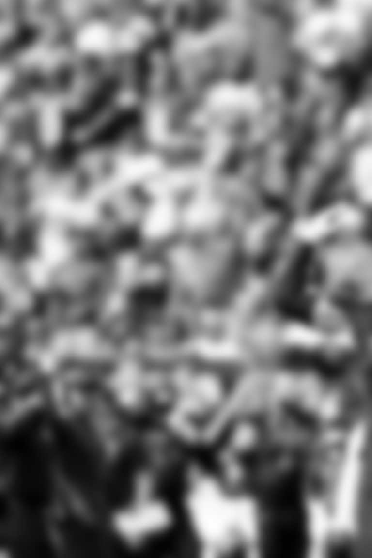 Linebacker Carson Schwesinger (49) during a NFL football game between the Green Bay Packers and Cleveland Browns on September 21, 2025 at Huntington Bank Stadium. The Browns won 10-13.