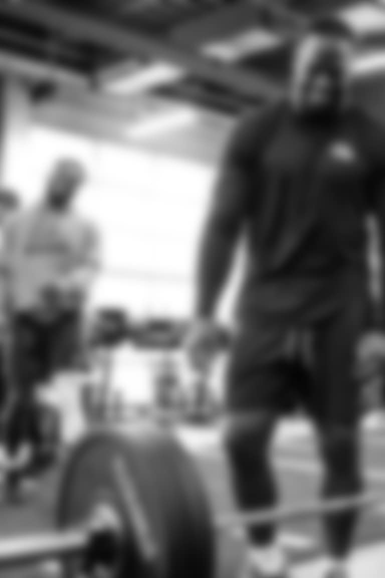 24_CHUBB_RETURN_ARTICLE_SQUAT