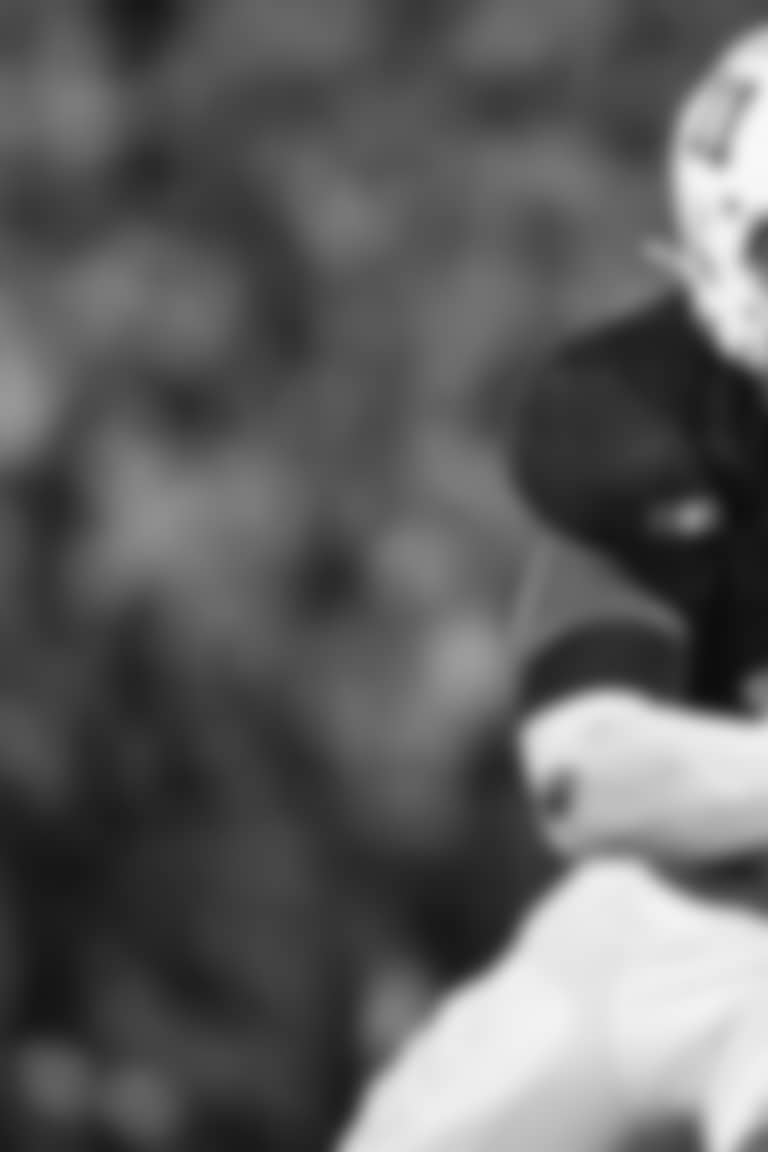 01_DE_hero_abdul_carter