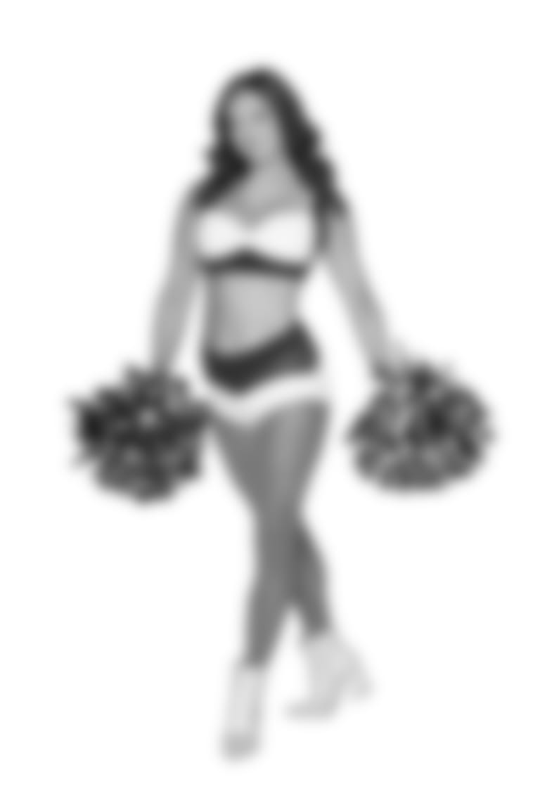 EAGLES_CHEER_24_CASSIE_70