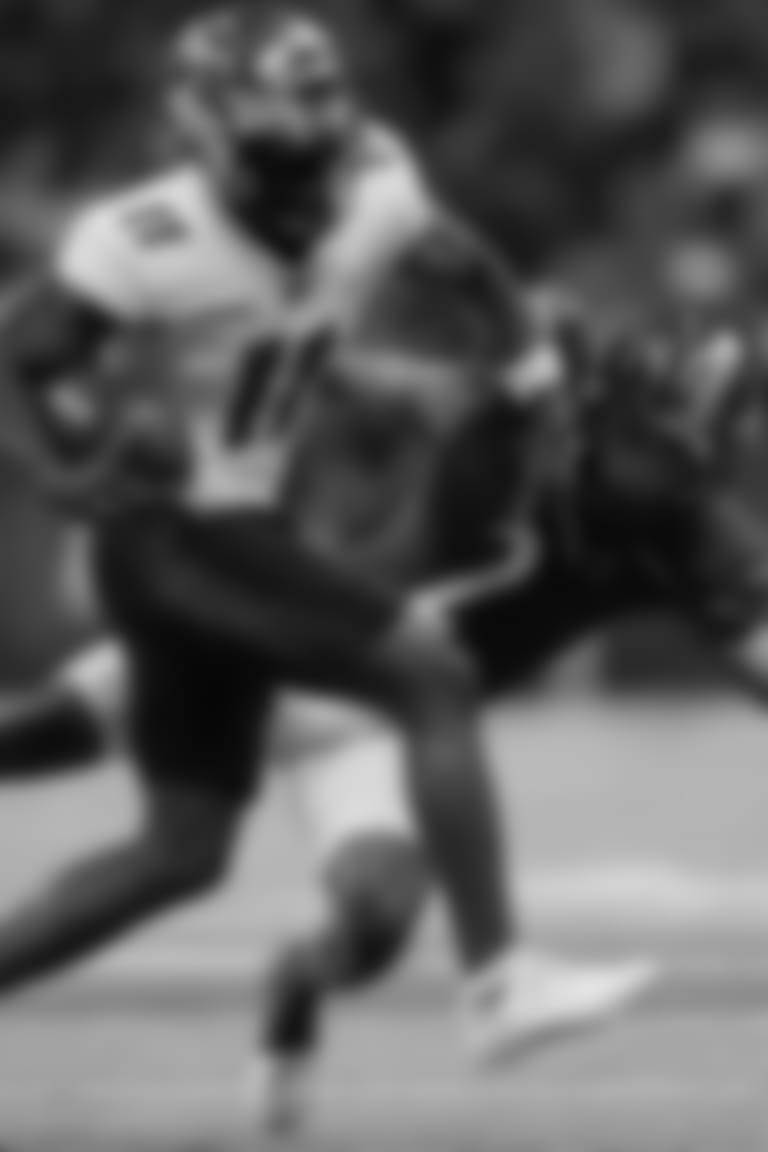 Western Kentucky wide receiver Malachi Corley (11) runs against UTSA cornerback Corey Mayfield Jr. (2) after making a catch during the first half of an NCAA college football game Saturday, Oct. 8, 2022, in San Antonio. (AP Photo/Eric Gay)