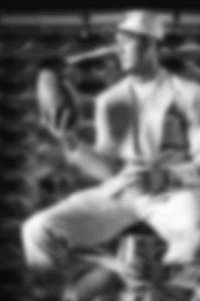 042525_DraftPortraits_AH_Selects-1711