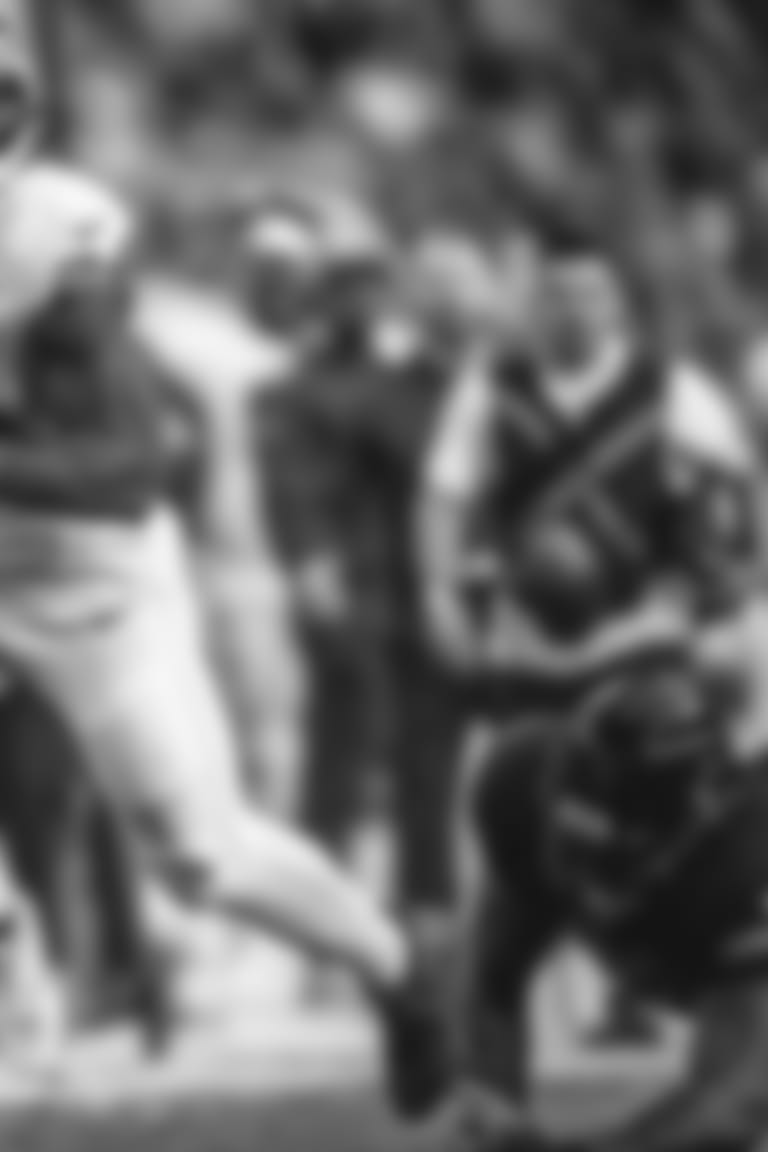 The Los Angeles Rams take on the Arizona Cardinals in Week 12 of the 2023 NFL Regular Season.