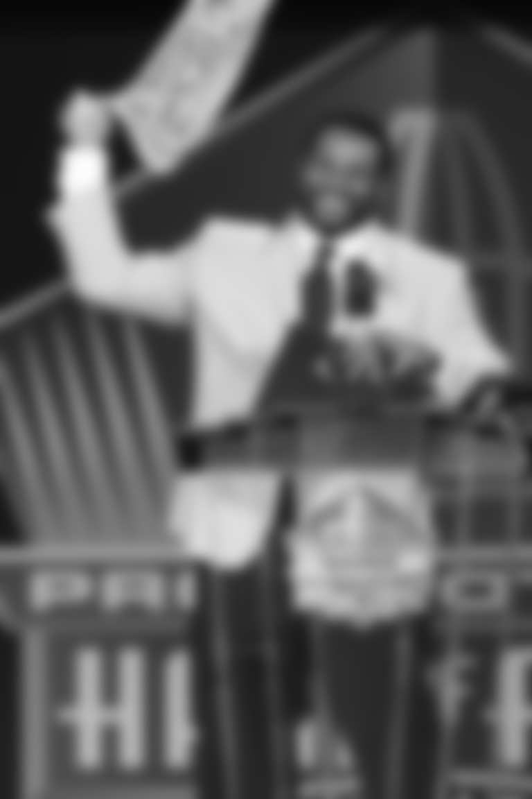 Terrible_Towel_50_2025_Parallax_Bettis_HOF