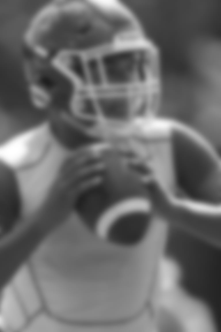 Parallax_Heyward_Connor_HS_Quarterback