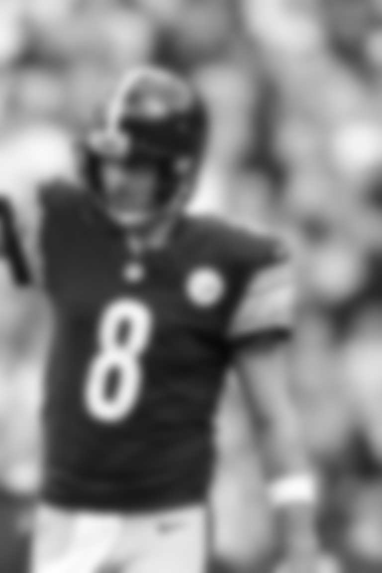 Parallax_Rodgers_Aaron_2025_Celebration