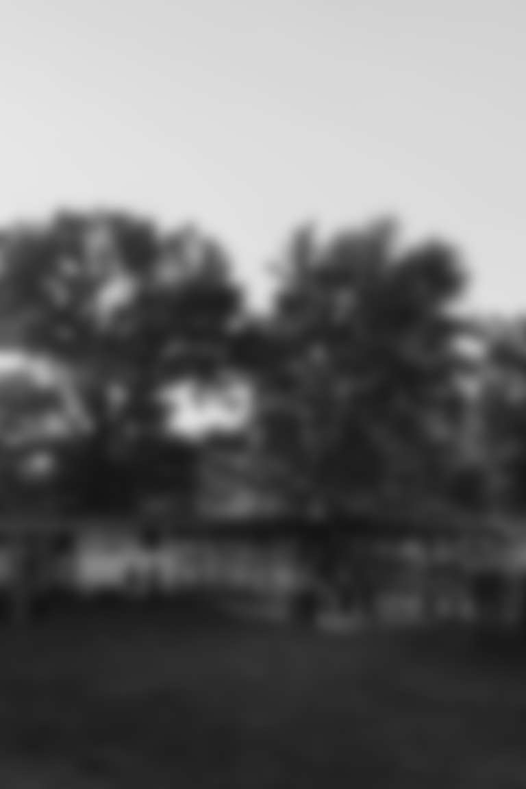 Article Centerpiece With Logos_0013s_0013__BB17747.JPG