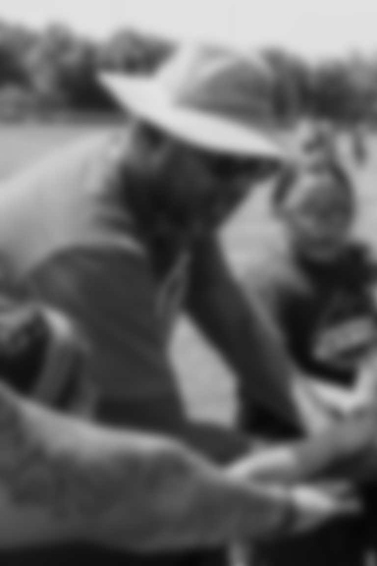 Article Centerpiece With Logos_0013s_0019__BB17784.JPG