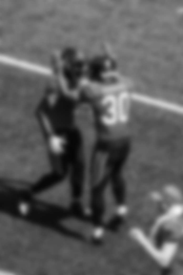 The Carolina Panthers take on the Atlanta Falcons on Sep. 21, 2025, at Bank of America Stadium in Charlotte, NC. (Photo by Laura Wolff/Carolina Panthers)