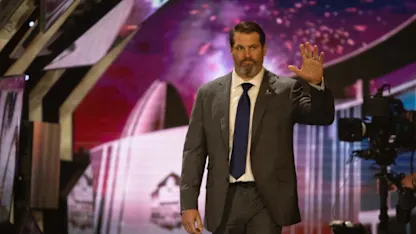 image: News For Vikings great Steve Hutchinson, getting HOF bust completed is a virtual reality Thumbnail