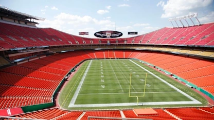 image: News Chiefs Broadcast Booth Named After Gold Jacket Len Dawson Thumbnail