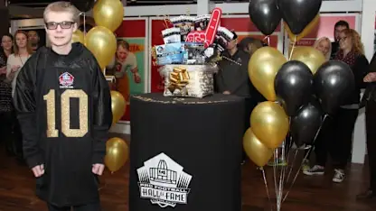 image: News Pro Football Hall of Fame Welcomes 10 Millionth Visitor Thumbnail