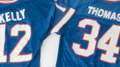 image: Kelly & Thomas jerseys