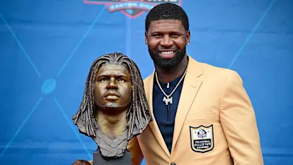 image: News Gold Jacket Spotlight: Fellow Hall of Famer primed Devin Hester for success  Thumbnail