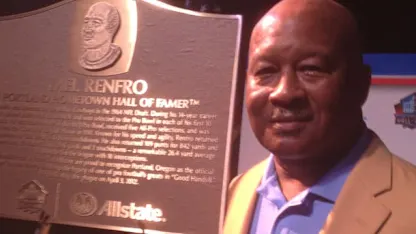 image: Hometown tribute to Renfro