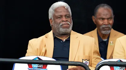 image: News Earl Campbell Teams Up With Son to Fight MS Thumbnail