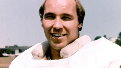 image: Joe DeLamielleure