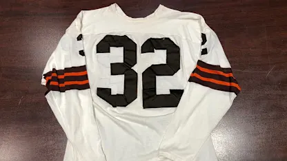 image: News HOF Receives Jim Brown Donation Thumbnail