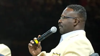 image: Andre Tippett's Enshrinement