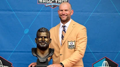image: News Gold Jacket Spotlight: Family comes first for Joe Thomas Thumbnail