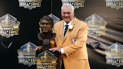 image: News Gold Jacket Spotlight: Center of Attention, Mick Tingelhoff Thumbnail