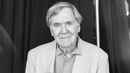 image: ObitRaymondBerry_1920X1080_NOCOPY