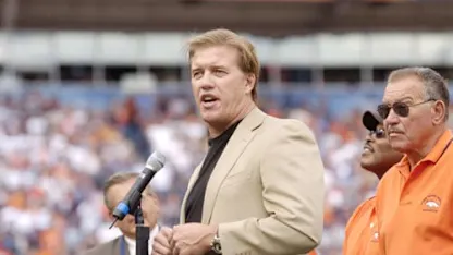 image: Elway Ring Presentation