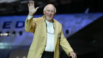 image: News Gold Jacket Spotlight: 'Mr. AFL,' Billy Shaw Thumbnail
