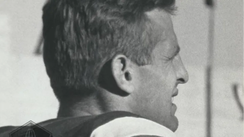 image: Gallery Tommy McDonald, Class of 1998 - image: 