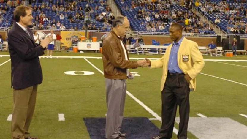 image: Gallery Sanders Receives HOF Ring - image: 