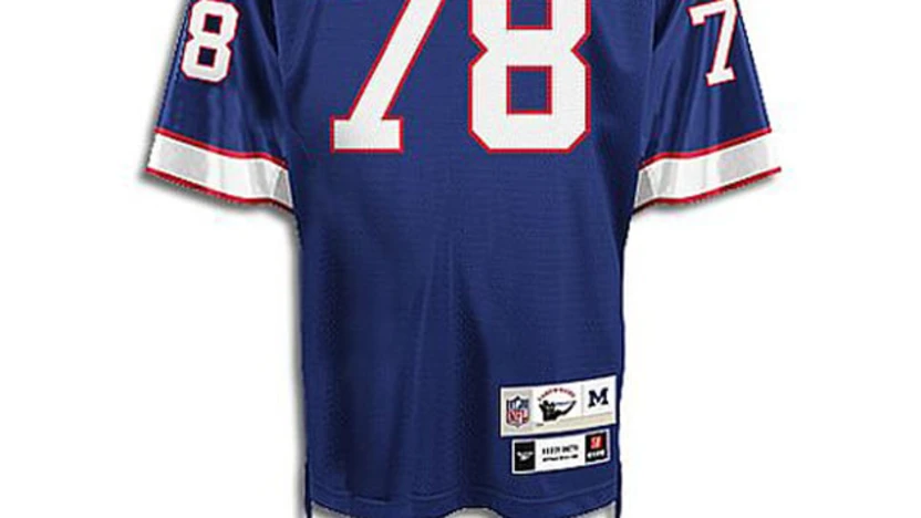 image: Gallery Gallery_09Merchandise - image: 