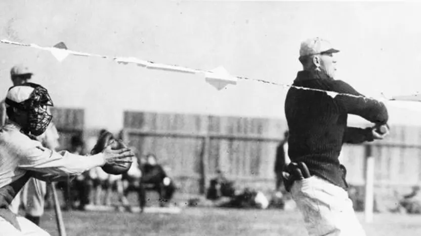 image: Gallery Jim Thorpe, The Legend - image: 