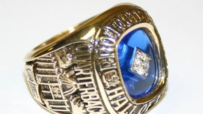 image: Gallery Marino's Ring Presentation - image: 