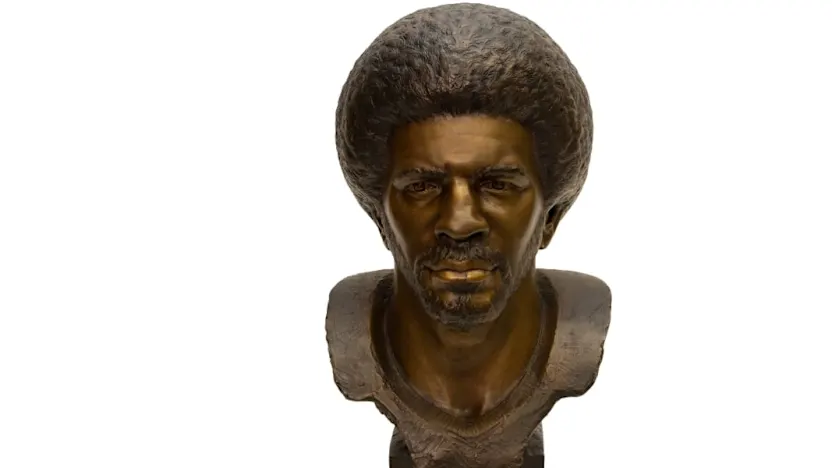 image: Gallery Class of 2021 Bronzed Busts - image:  28374