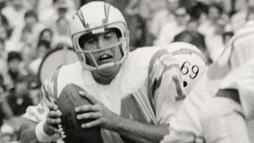 image: Gallery Dan Fouts, Class of 1993 - image: 