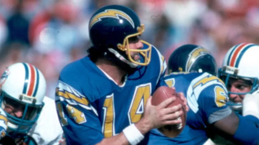 image: Gallery 40,000-yard passers - image: 