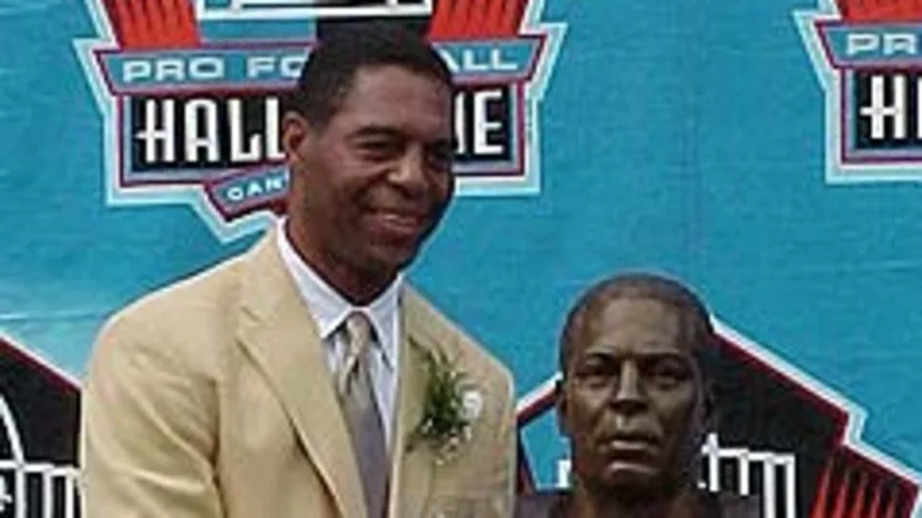 image: Gallery Class of 2003<br>Enshrinement Day - image: 