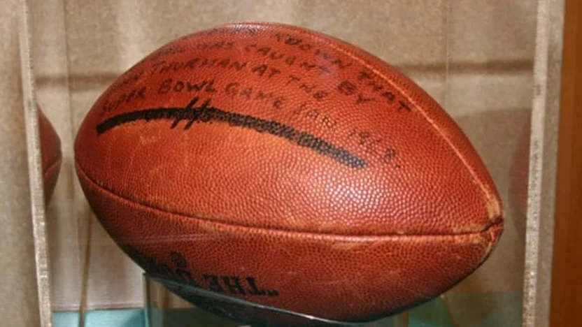 image: Gallery Vince Lombardi mementos - image: 
