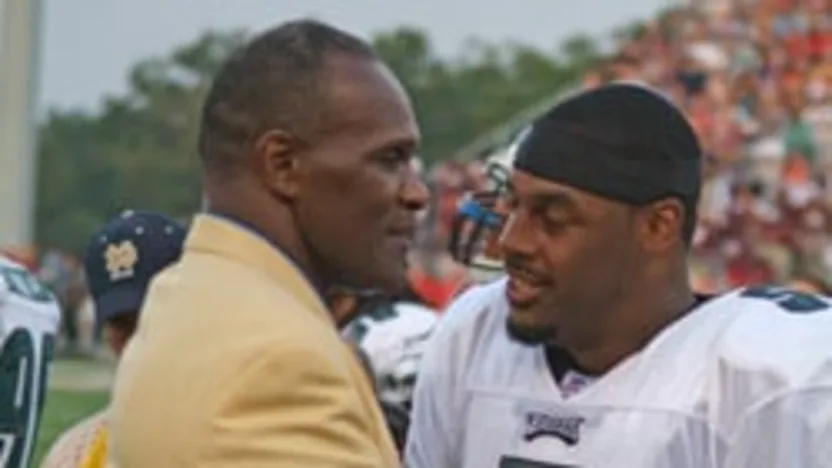 image: Gallery Harry Carson during 2006 Hall of Fame Weekend - image: 