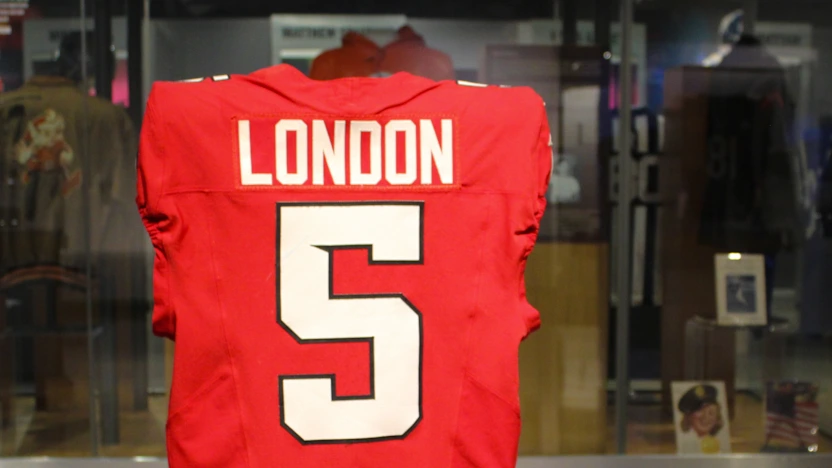 image: London Uniform_SQRE