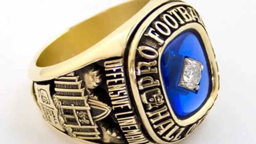 image: Gallery Bruce Matthews' Hall of Fame ring presentation - image: 