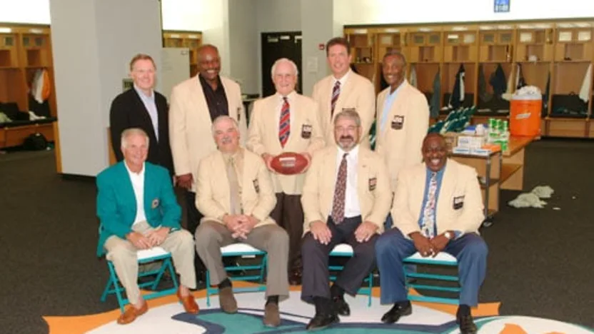 image: Gallery Marino's Ring Presentation - image: 