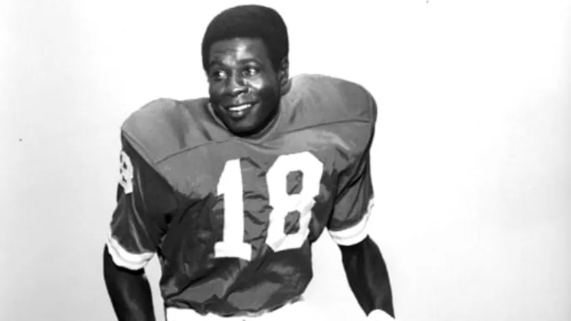 image: Gallery Emmitt Thomas, Class of 2008 - image: 