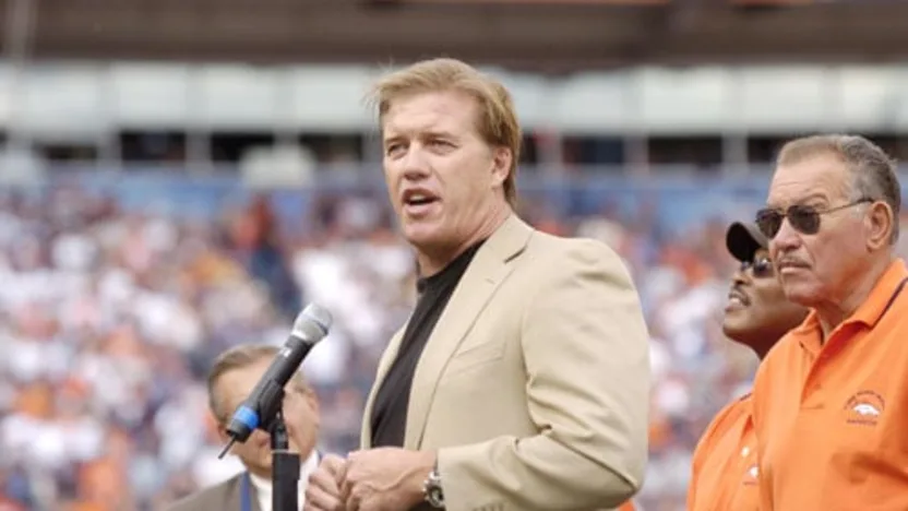 image: Gallery Elway Ring Presentation - image: 